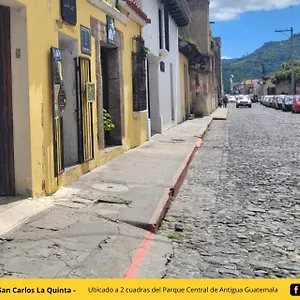 De San Carlos La Quinta 2* Antigua