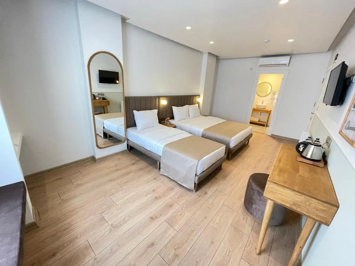Meshk Airport Hotel Arnavutkoy 3*,